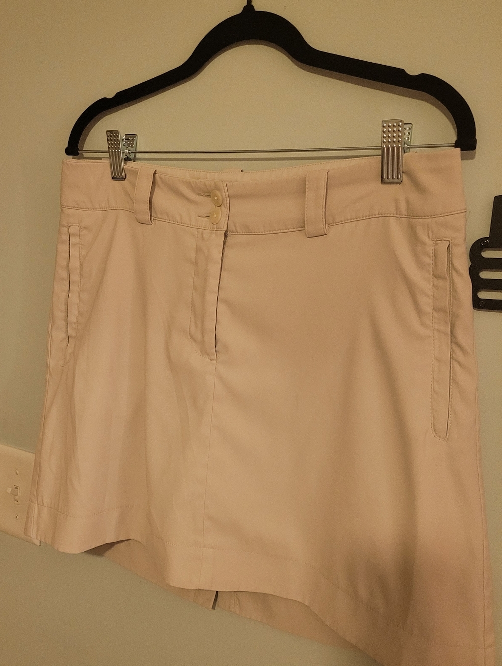 Nike Light Cream Women’s Golf Skort